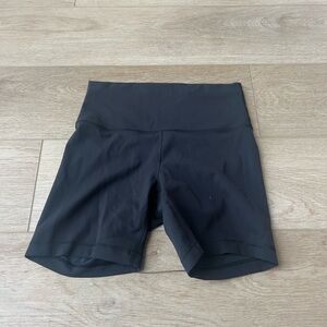 Lululemon black biker shorts
